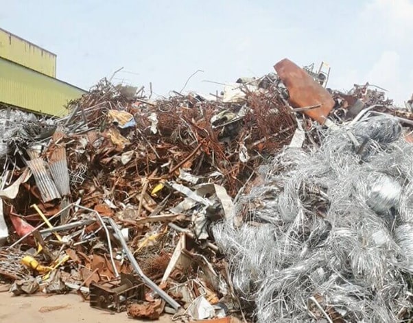 Thu mua phế liệu Bù Gia Mập tận nơi: Vưa ve chai giá cao, uy tín