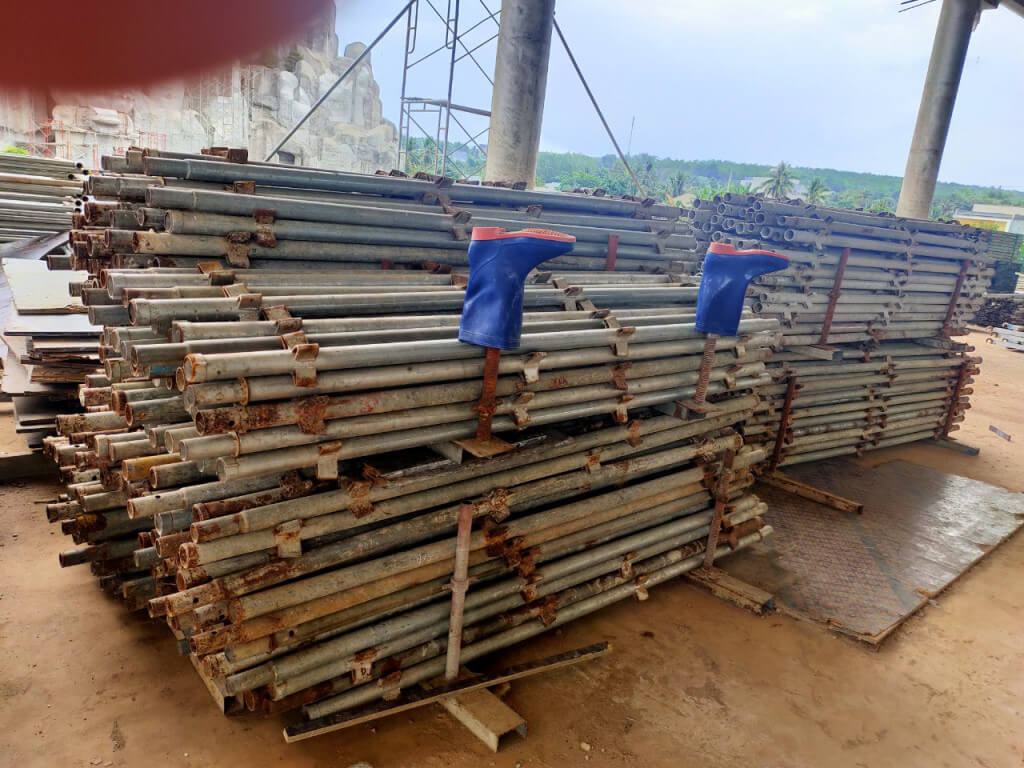 Thu mua giàn giáo cũ