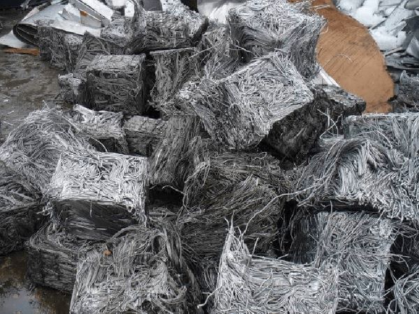 Thu mua phế liệu KCN An Tây