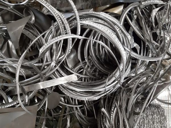 Thu mua phế liệu KCN Tân Đức