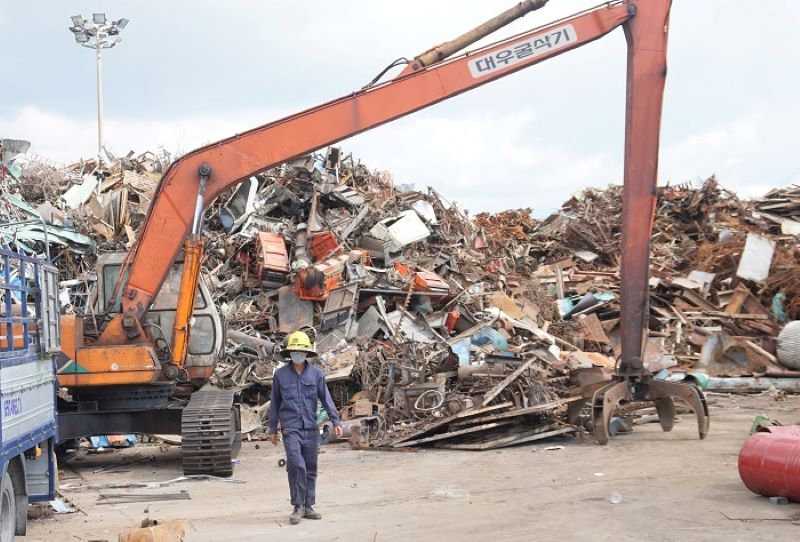 Thu mua phế liệu KCN Bàu Xéo